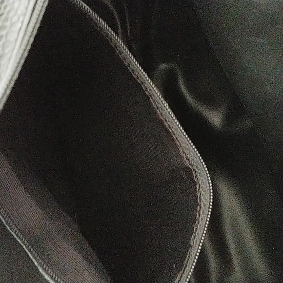 Sharif Black Hand Bag - Picture 13 of 16